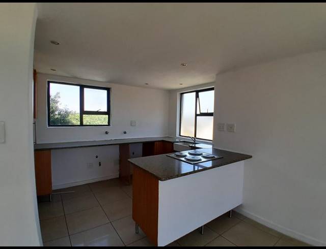 1 BEDROOM PROPERTY TO RENT IN ROOIHUISKRAAL NORTH